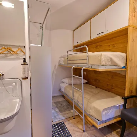 アパート Econte Near Old Town