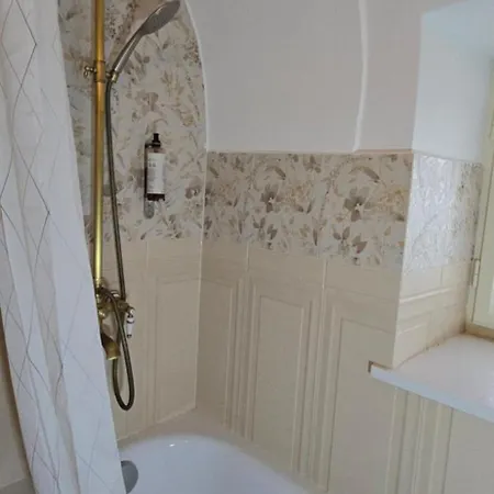 Апартаменты Econte Near Old Town